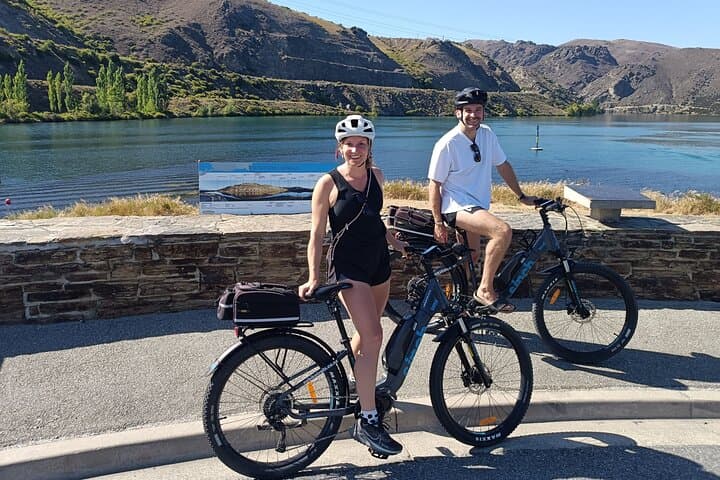 Lake Dunstan Cycleway: Cromwell-to-Clyde E‑Bike Rental with Return Shuttle photo 6