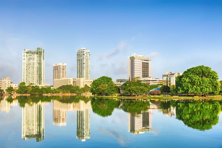 Colombo Private Walking Tour: Custom Guide-Led City Experience