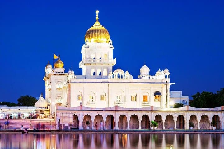 Private Delhi Old & New Sightseeing Tour — Rickshaw Ride, Jama Masjid & India Gate