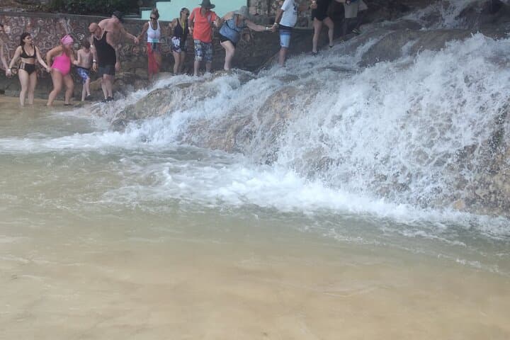 Kingston to Portland Private Water Tour: Reach Falls, Boston Beach & Errol Flynn Marina photo 5