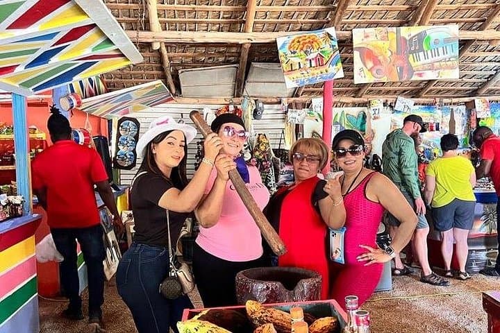 Punta Cana Buggy Adventure: Playa Macao, Lagoon Cave & Coffee‑Tobacco Tour photo 4