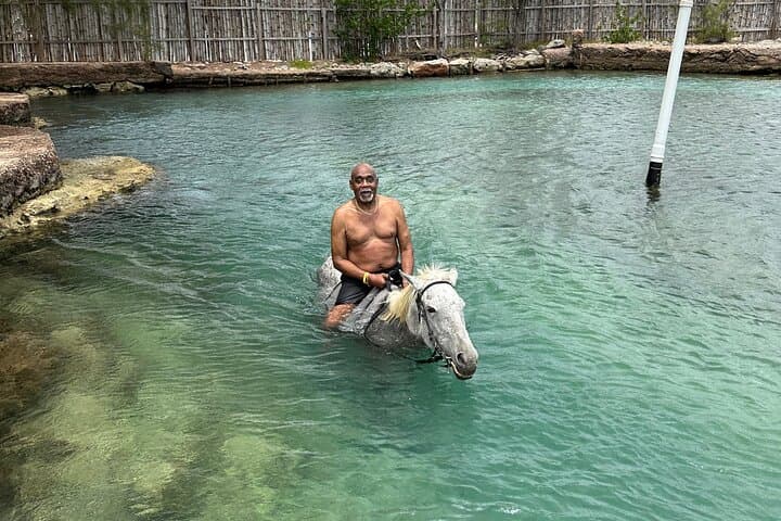 Montego Bay Bamboo Rafting and Horseback Swim: River, Beach & Local Flavors photo 5