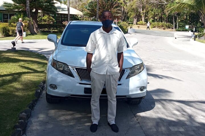St. Lucia Private Airport Transfer UVF: Reliable Round-Trip Service to Soufrière and Beyond photo 1