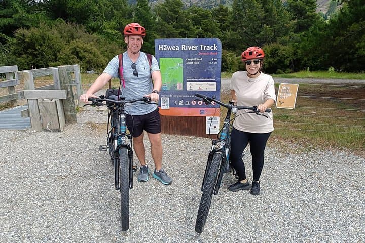 Bike Wanaka and Hawea Trails: Family-Friendly E-Bike Ride Along Hawea & Clutha Rivers photo 2