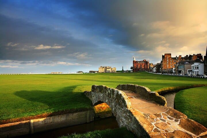 Private Day Tour to St Andrews & Stirling Castle from Edinburgh photo 2
