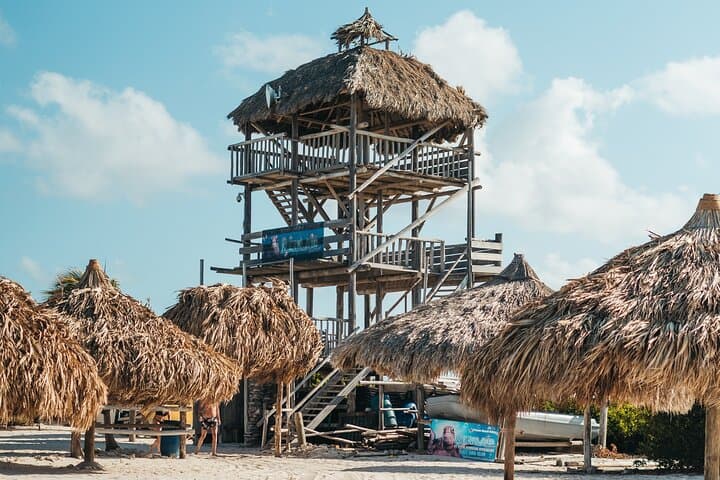 Klein Curaçao Full-Day Boat Trip: Snorkel, Lighthouse & Shipwrecks photo 4