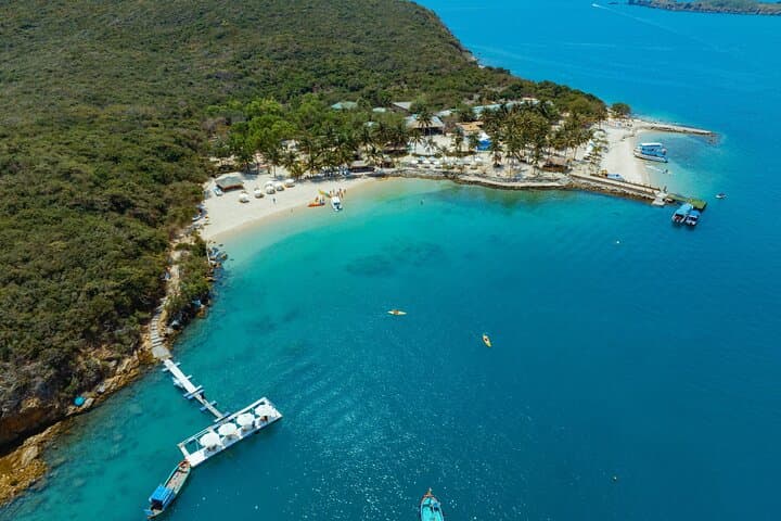 Explore Nha Trang's Pristine Seas: Snorkeling Adventure Awaits photo 5