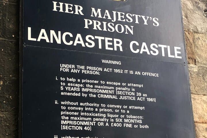 Lancaster Walking Tour: Execution, Slavery & Industrial Heritage photo 2