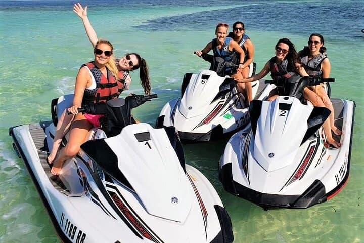 Key West All-Inclusive Watersports Adventure: Jet Ski, Parasail, Snorkel & Lunch photo 5