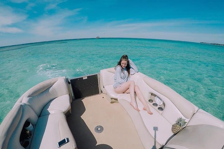 12-Person Crab Island Pontoon Rental: Choctawhatchee Bay Day Cruise from Okaloosa Island