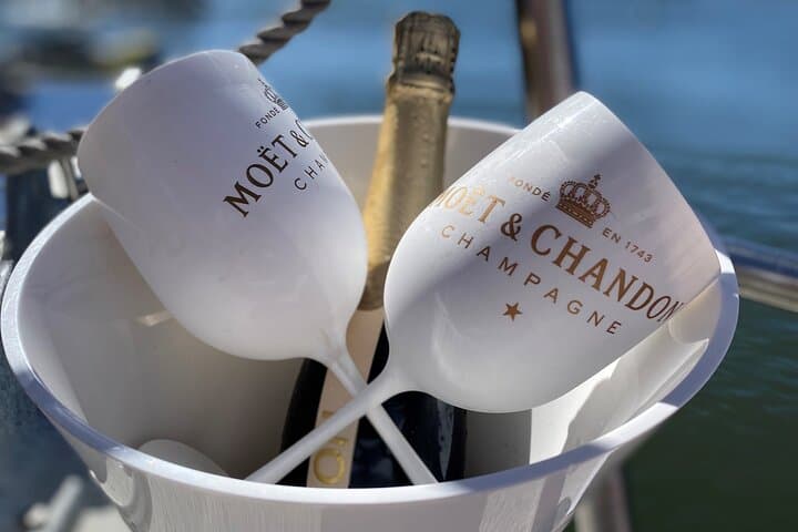 Morning Champagne River Cruise Mooloolaba — Luxury Sunshine Coast Boat Charter