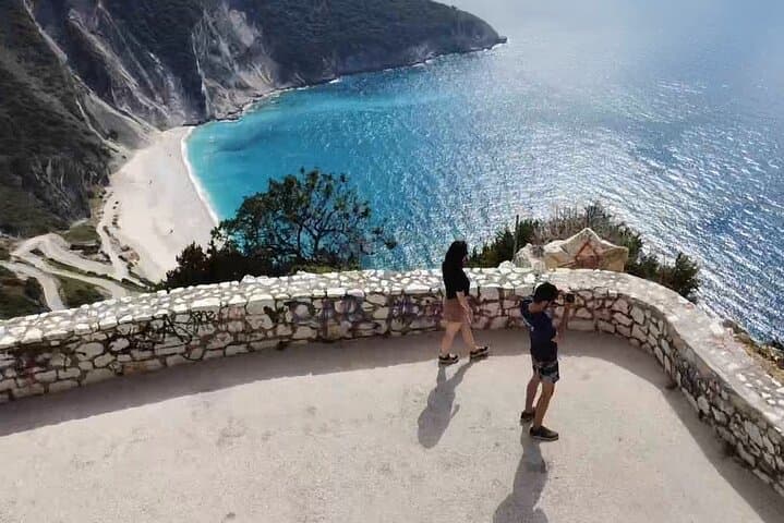 Melissani Cave Boat Ride & Myrtos Viewpoint — Kefalonia Shore Tour photo 5