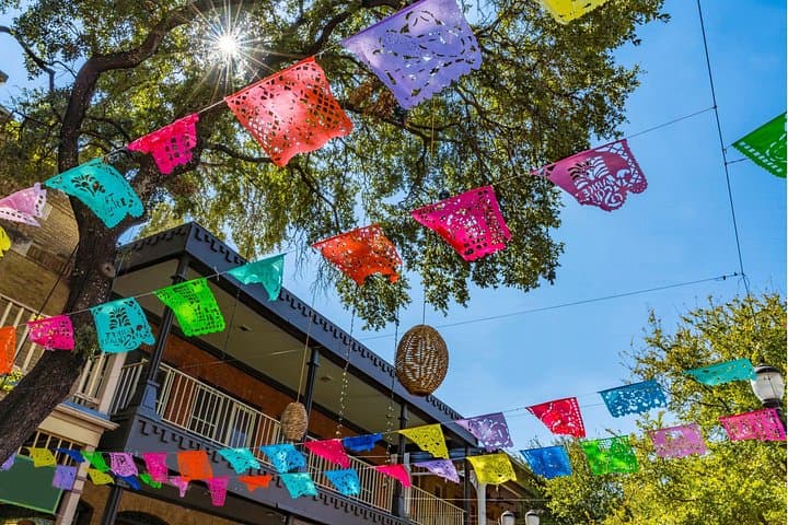 Private Custom Walking Tour of San Antonio: Local Guide & Neighborhoods photo 3