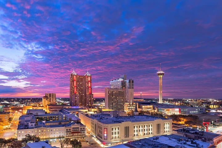 Private Custom Walking Tour of San Antonio: Local Guide & Neighborhoods photo 4