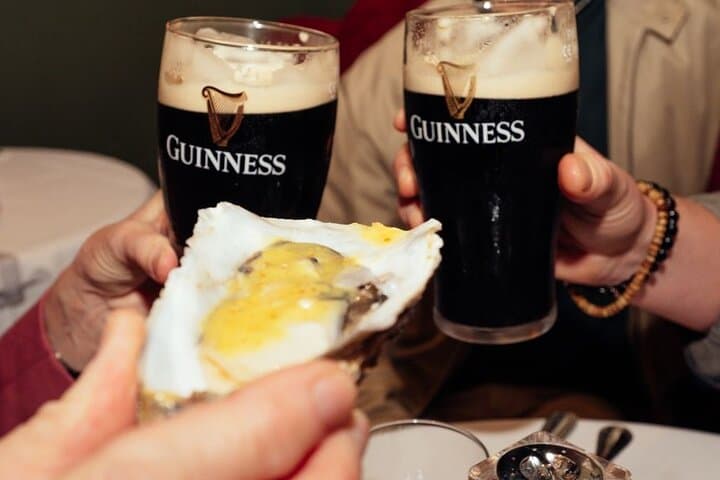 Private Dublin Food Tour with Local Host — 4-Hour Tasting Walk photo 3