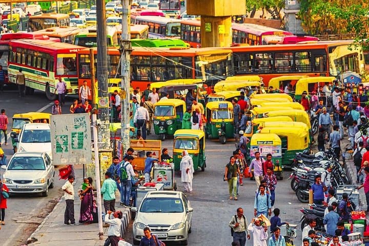 Full-Day Private Old & New Delhi Sightseeing: Jama Masjid to Qutub Minar