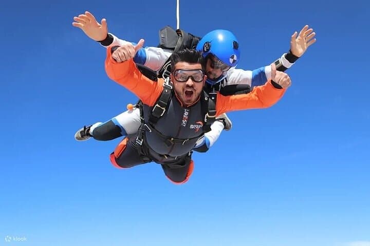 Tandem Skydive Over Palm Jumeirah: Dubai's Ultimate Aerial Thrill photo 5