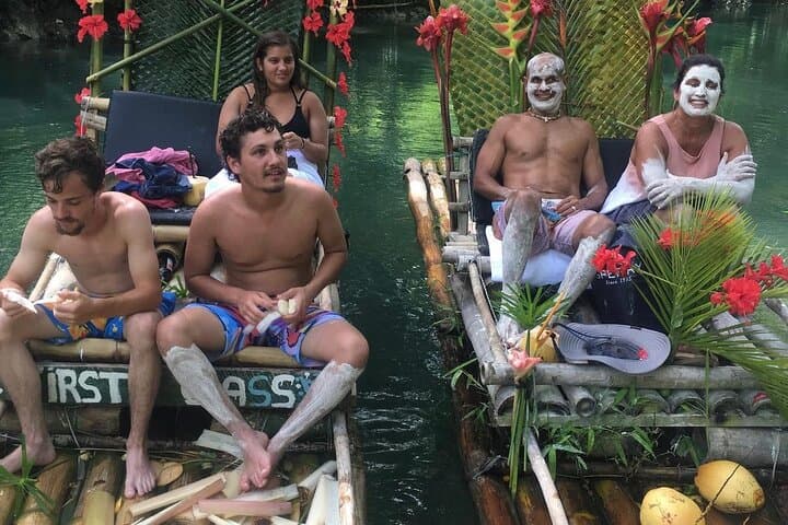 Montego Bay Bamboo Rafting to Rick's Cafe: River Relaxation and West-End Sunset photo 2