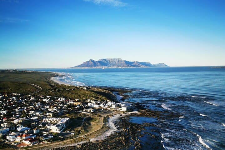 60-Minute Microlight Flight Over Cape Town: Table Mountain, Robben Island & Coastal Run photo 6