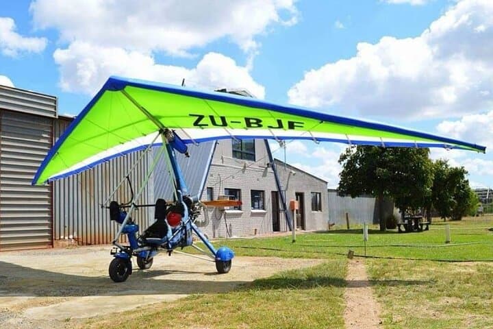 60-Minute Microlight Flight Over Cape Town: Table Mountain, Robben Island & Coastal Run photo 3