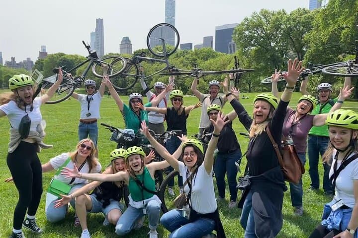 Central Park Bike Tour: 2-Hour Small-Group Highlights Ride photo 4