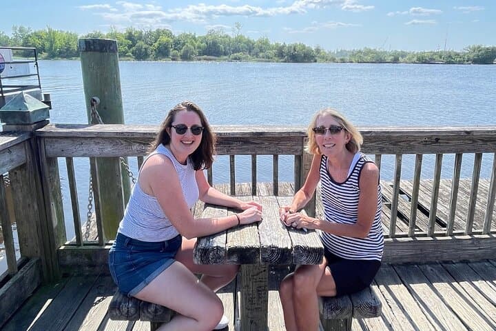 One Tree Hill E-Bike Tour: Bike Through Wilmington's Filming Sites photo 3