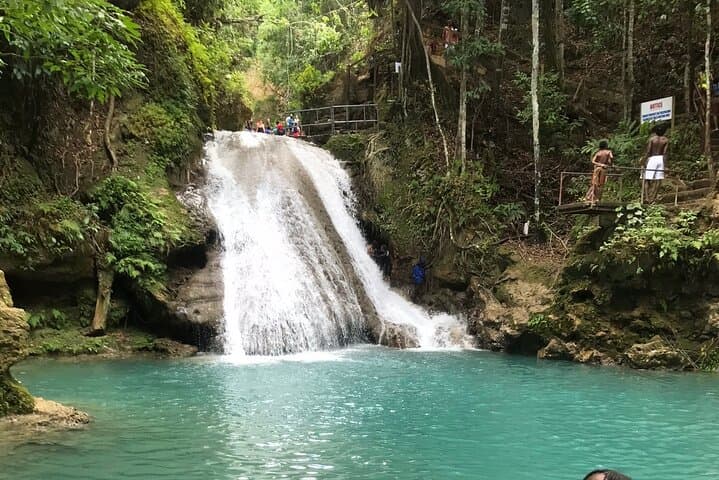 Martha Brae Rafting and Ocho Rios Blue Hole: Full-Day Adventure from Montego Bay photo 3