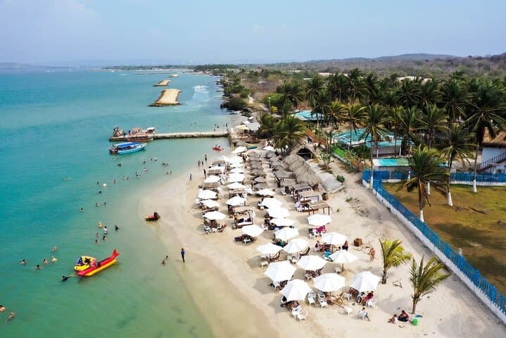 Palmarito Beach Day on Tierra Bomba: Cartagena Private Beach & Kayak
