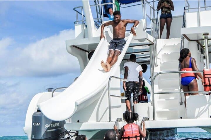 Punta Cana Adult Party Boat: Snorkel, Rum & Coastal Beats photo 1