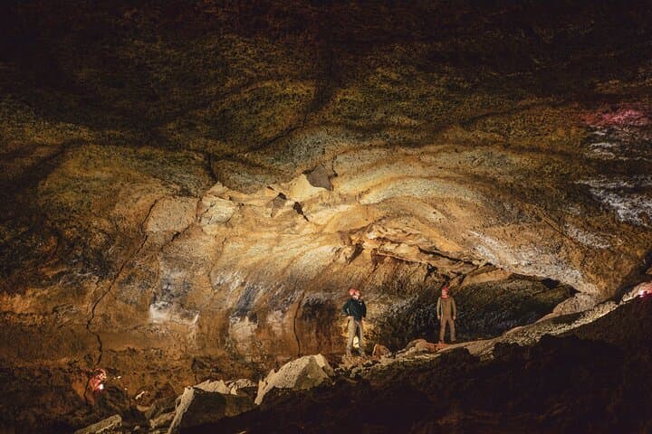 Exploring Lava River Cave: Guided Lava Tube Tour from Bend, Oregon photo 2
