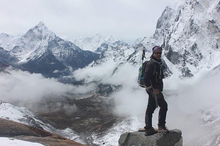 Everest Base Camp Trek: 11-Day High-Altitude Journey to EBC & Kala Patthar photo 4