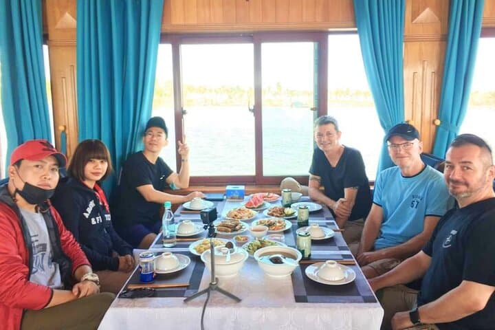 5-Day North Vietnam: Hanoi, Halong Bay & Mai Chau Adventure photo 4