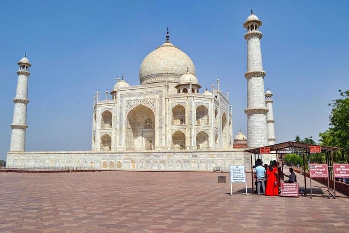 Sunrise Taj Mahal Private Tour from Delhi — Early Morning Visit to Taj Mahal & Agra Fort