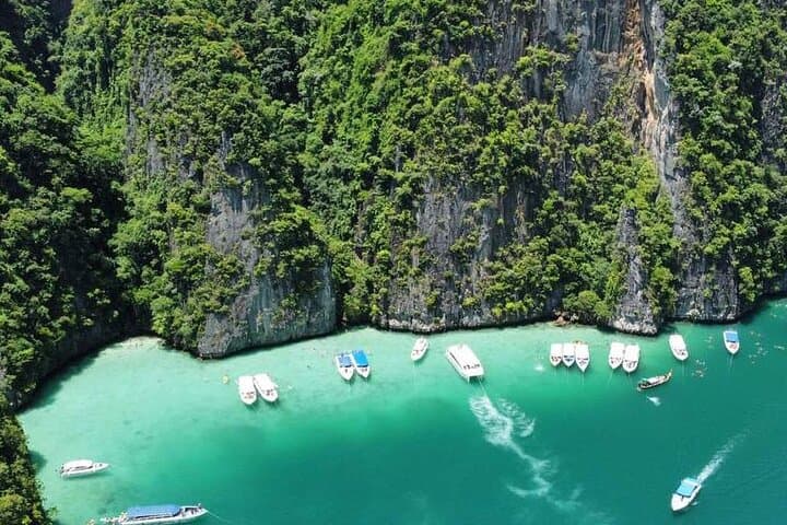 Private Phi Phi & Bamboo Islands Speed Boat Tour from Phuket photo 3