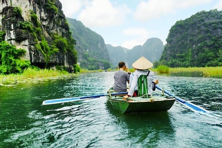 Ninh Binh Day Trip: Hoa Lu, Tam Coc & Mua Cave from Hanoi photo 5