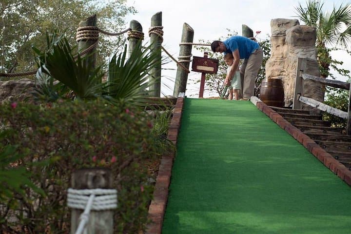 Pirate's Cove Adventure Golf: Play the Classic Pirate Mini-Golf on International Drive photo 6