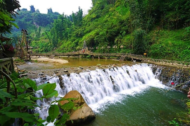 Half-Day Cat Cat Village Trek: Sapa's Black Hmong Valley Walk
