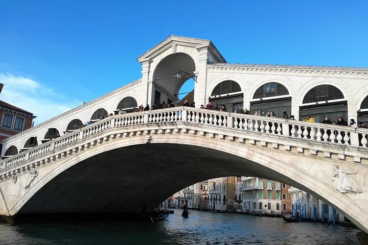 Romantic Treasure Hunt in Venice: Private Urban Adventure and Puzzle Walk photo 2