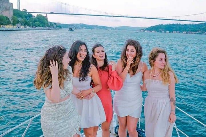 Private 14m Yacht Bosphorus Cruise: Istanbul Palaces, Bridges & Shoreline Views photo 3