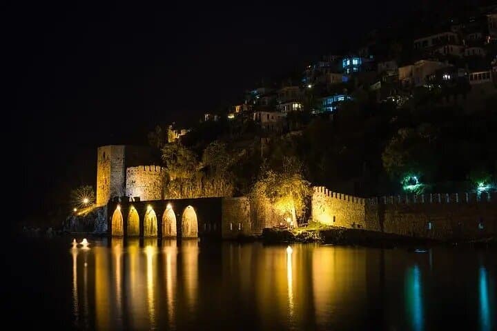 Alanya Night Disco Yacht: Foam Party Cruise on the Mediterranean photo 4