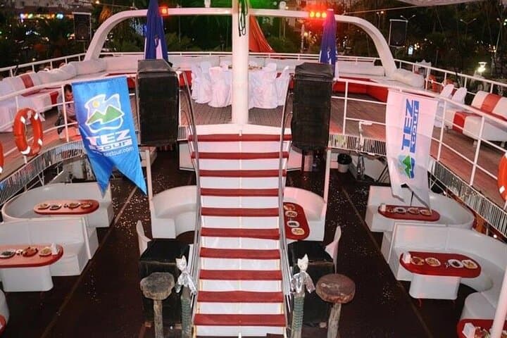 Alanya Night Disco Yacht: Foam Party Cruise on the Mediterranean photo 5