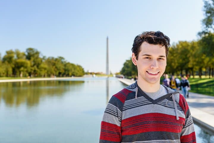 Full-Day National Mall Walking Tour: Monuments, Museums & Cherry Blossoms photo 5