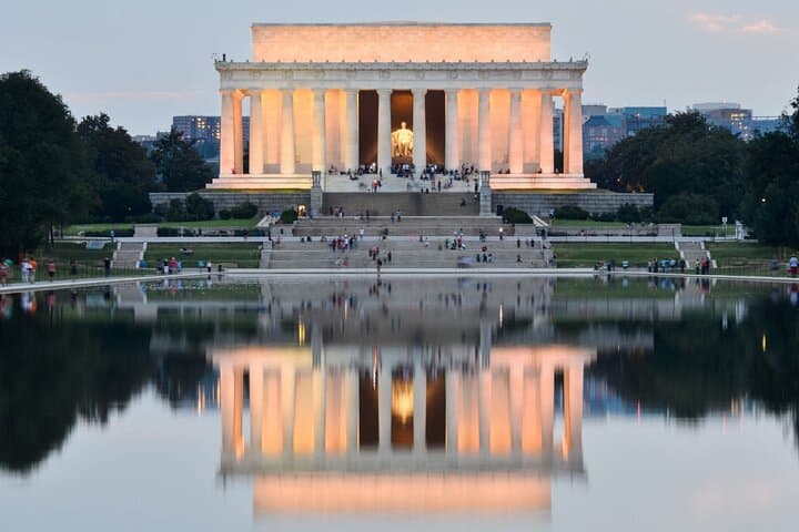 Full-Day National Mall Walking Tour: Monuments, Museums & Cherry Blossoms photo 6