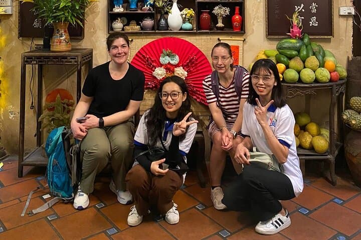 Evening Hanoi Customized Walking Tour — Old Quarter Night Market & Hoan Kiem Lake photo 3