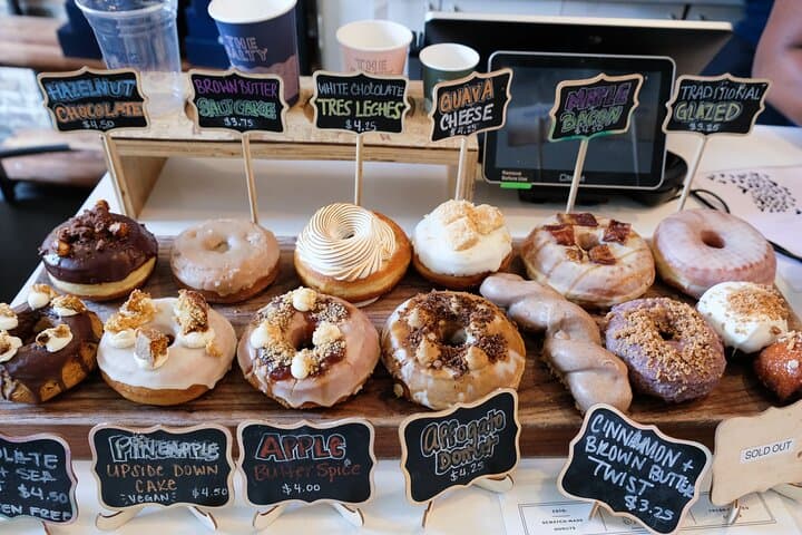 Wynwood Donuts & Street Art Walking Tour: Miami's Tastiest Murals photo 2