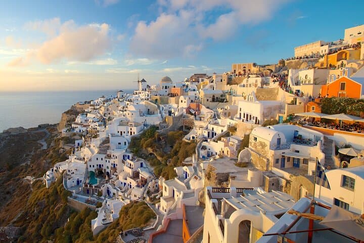 Santorini Private Sights Tour: Personalized Half-Day Driving Experience