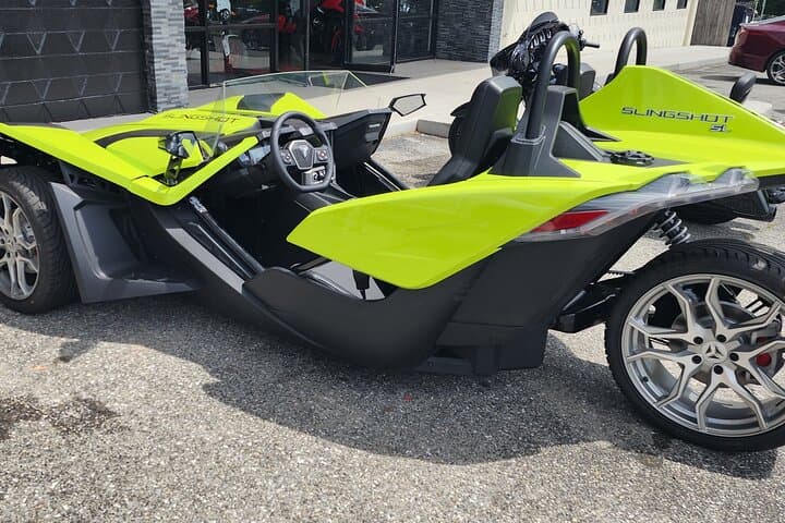 Drive a Polaris Slingshot in Philadelphia: Center City 3‑Wheel Rental photo 4