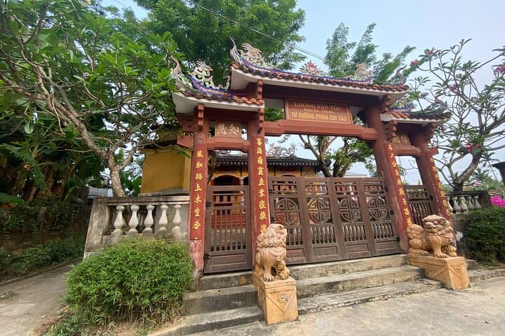 Riding Hoi An’s Back Roads: Countryside Vespa Tour, Food & Village Life photo 4