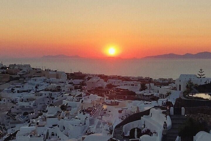 Santorini Highlights: 5-Hour Private Island Sightseeing Tour