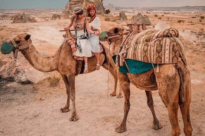 Pamukkale, Ephesus & Cappadocia: 5-Day Turkey Tour with Hot Air Balloon and Camel Safari